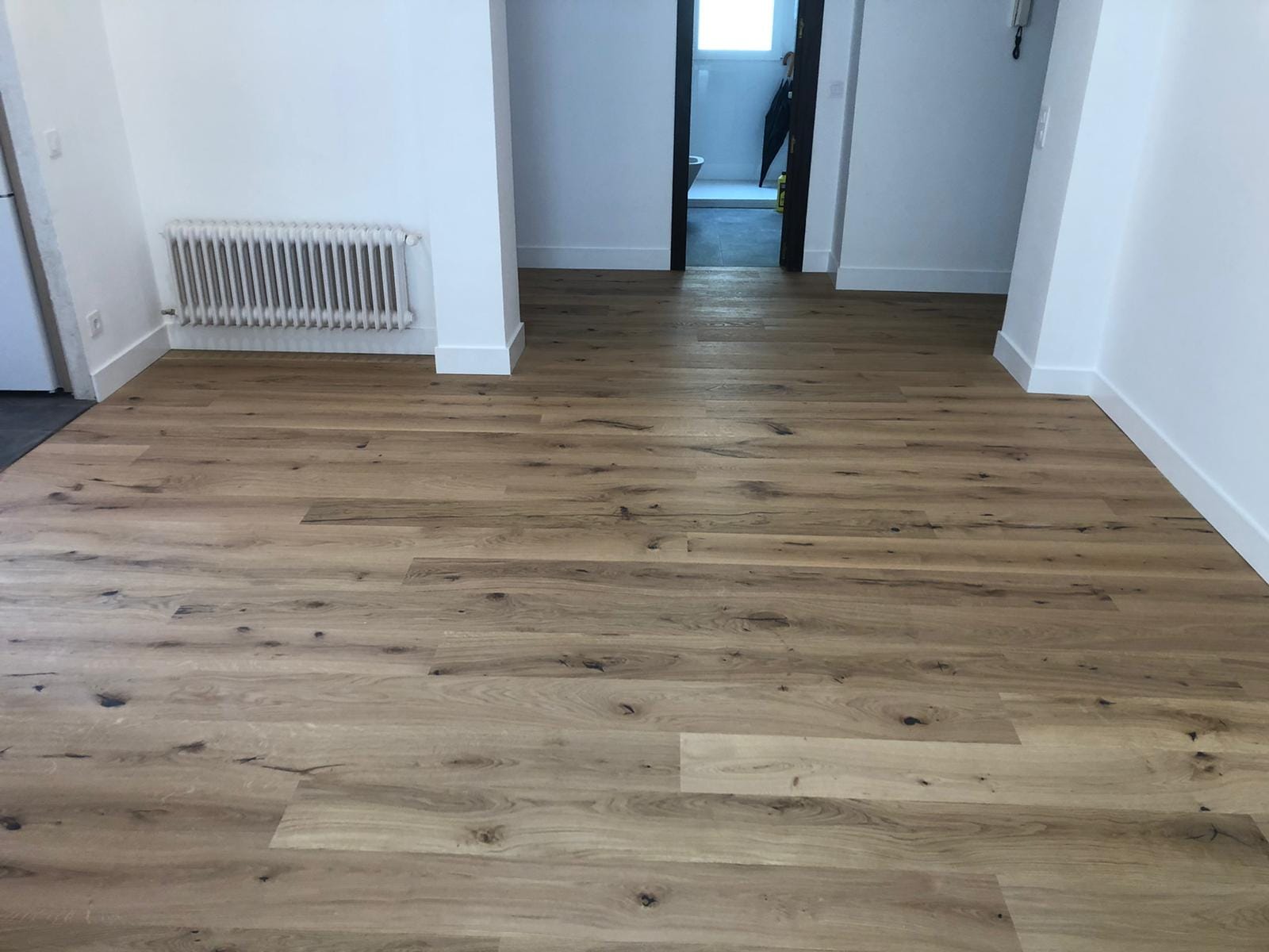 Proyecto de cambio de suelo de tarima en una vivienda privada.