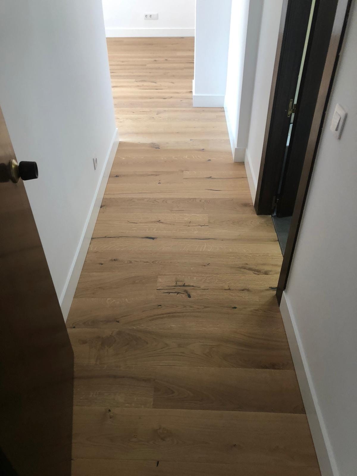 Proyecto de cambio de suelo de tarima en una vivienda privada.