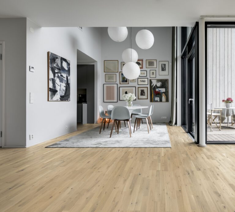 Roble Frosted Oat Strip - Detalle Lama y Textura 3