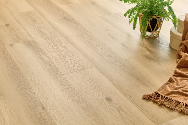 Suelo de vinilo Arbiton WOODRIC EIR - ROBLE NORDLAND - 4mm/0.55mm - Detalle 1