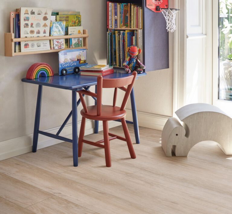 Parador Madera antigua beige