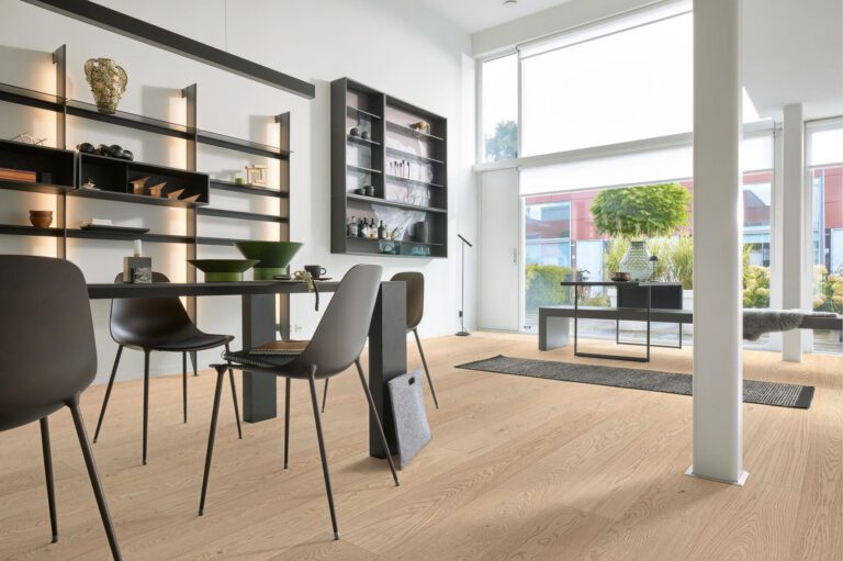 Suelo de madera Natureflex HD 100 Roble vivo blanco crema 20014 barnizado ultramate