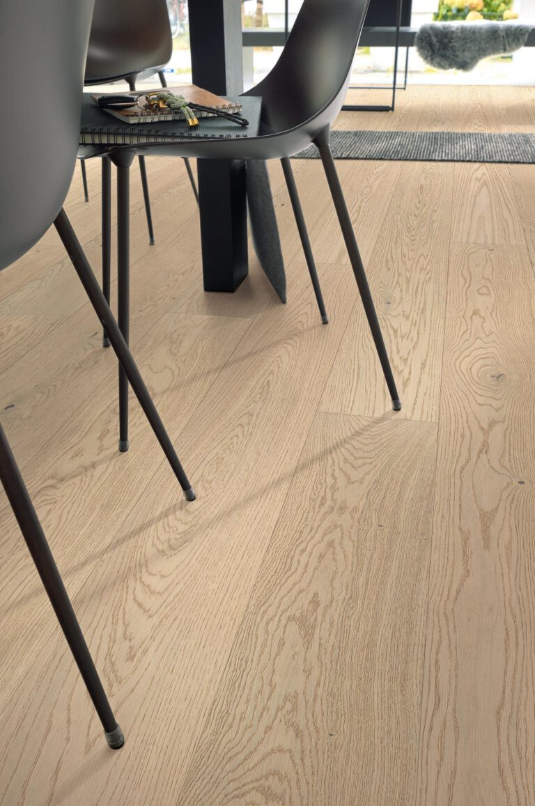 Suelo de madera Natureflex HD 100 Roble vivo blanco crema 20014 barnizado ultramate