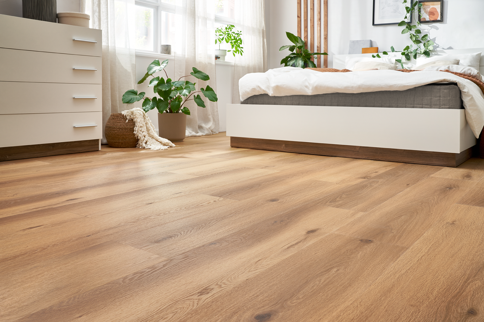Suelo de vinilo Arbiton WOODRIC EIR ACOUSTIC – ROBLE GARLAND – 5.3mm/0.55mm