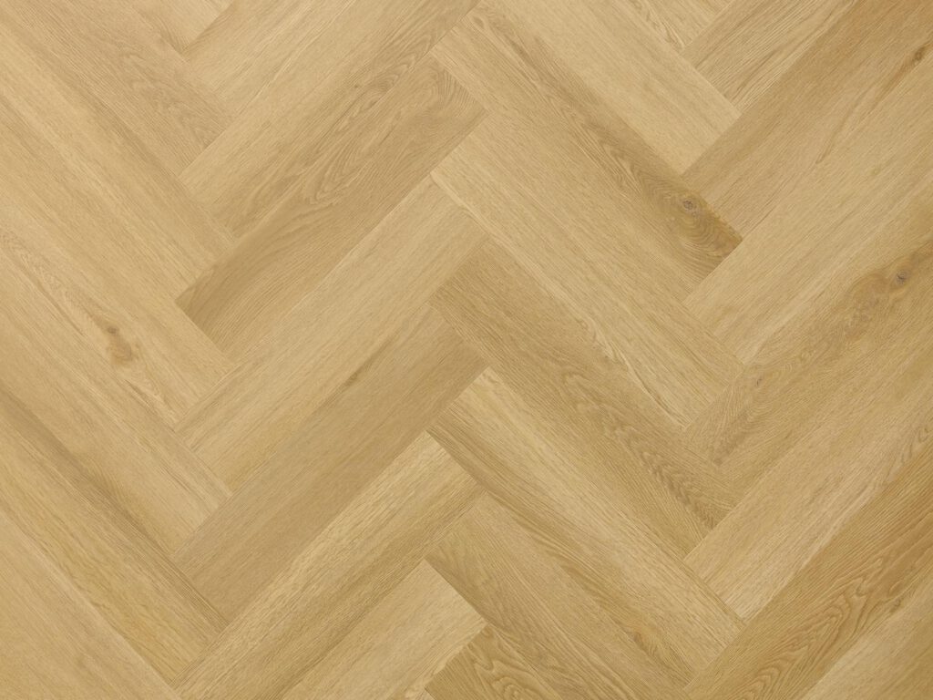 Suelo vinílico Arbiton Amaron Herringbone EIR ACOUSTIC - ROBLE MENOR - 6.3mm/0.55mm