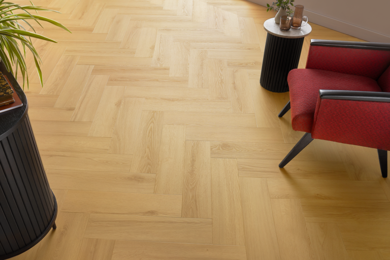 Suelo vinílico Arbiton Amaron Herringbone EIR ACOUSTIC - ROBLE VIRGIN - 6.3mm/0.55mm - Detalle 1