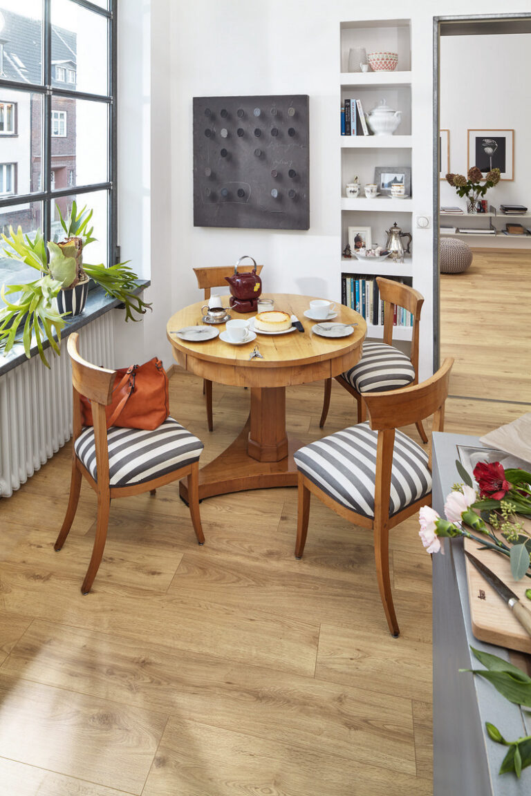 Suelo laminado MeisterDesign. laminate LD 150 Roble Chiemsee claro 06376