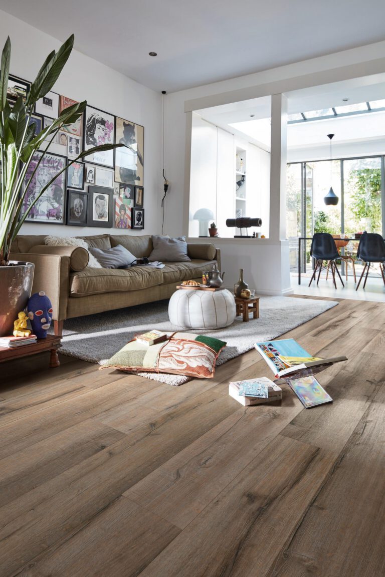 Suelo de diseño MeisterDesign. next DD 500 S Roble madera vieja gris barro 06986