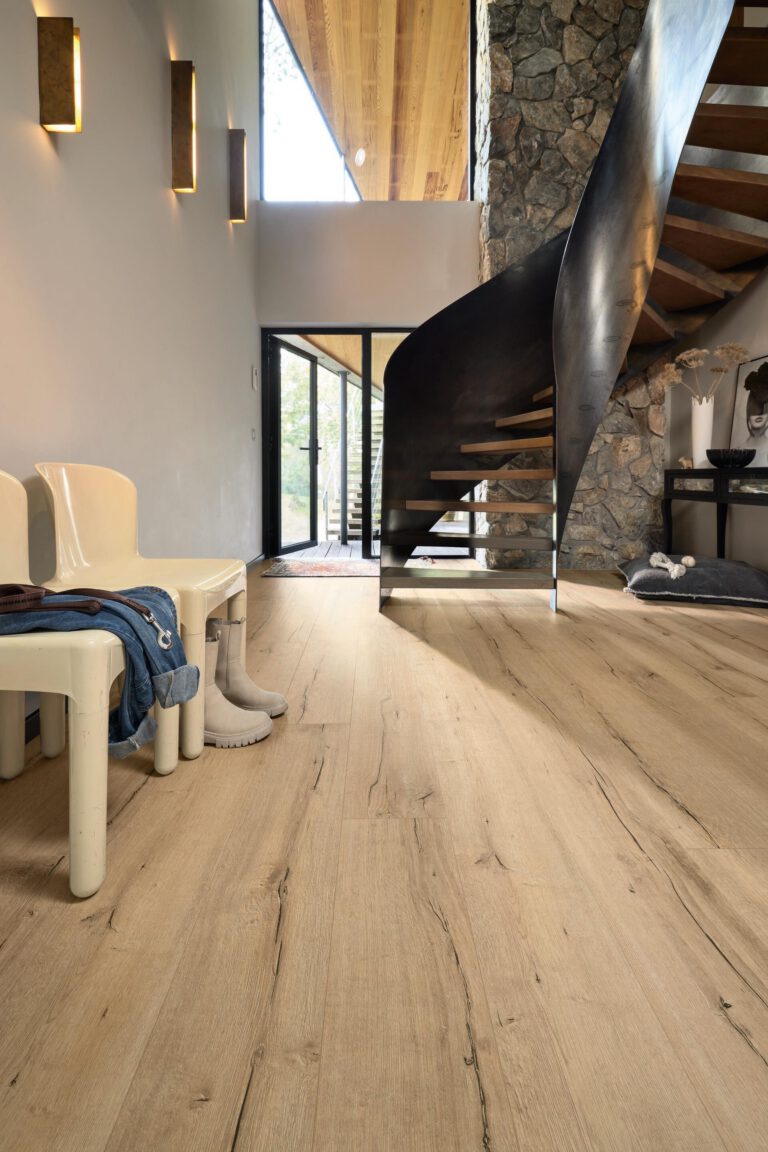 Suelo de diseño MeisterDesign. next DL 500 S Roble madera vieja claro 07139