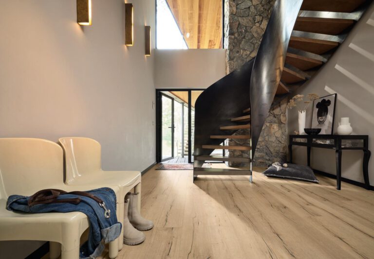 Suelo de diseño MeisterDesign. next DL 500 S Roble madera vieja claro 07139