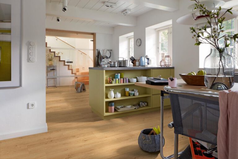 Suelo de diseño MeisterDesign. allround DD 700 S Earth Oak 07450