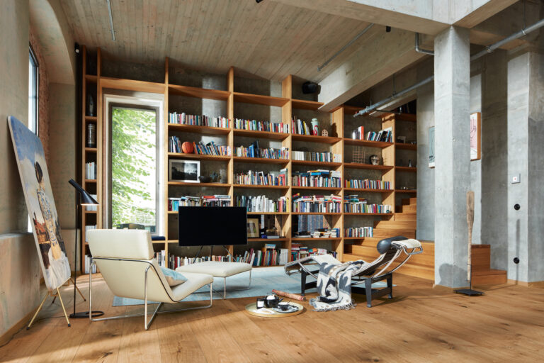 Suelo de madera Lindura HD 400 Roble auténtico 08915 barnizado ultramate