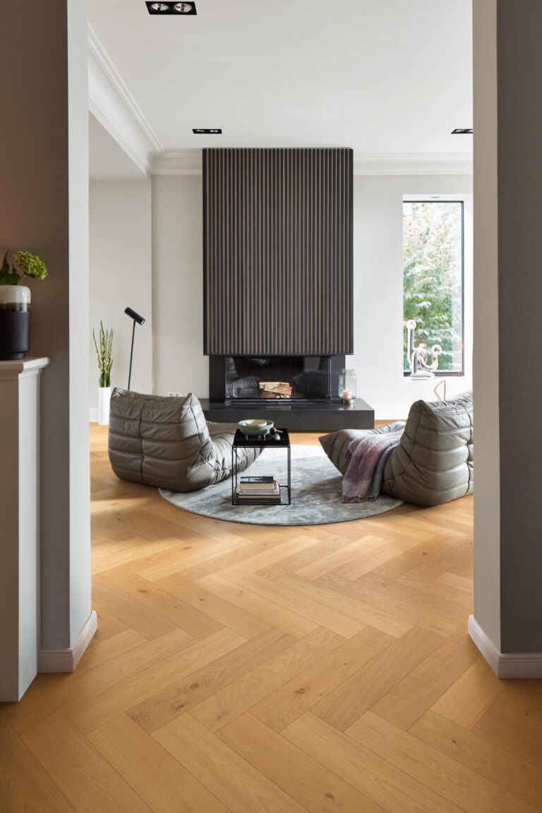 Suelo de madera Lindura HS 500 Roble clásico 08925 barnizado ultramate