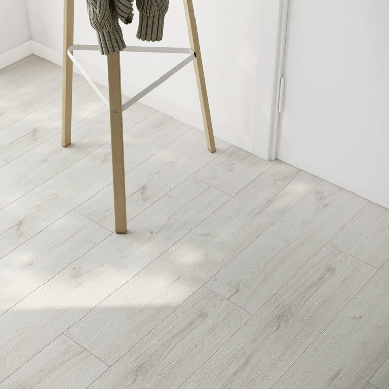 Finfloor 8AK Roble Kalas Albar