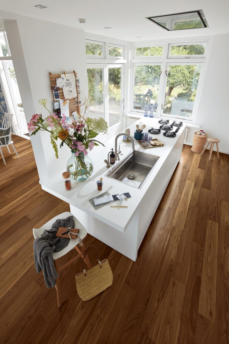 Parquet MeisterParquet. longlife PS 300 Nogal americano vivo 09009 barnizado ultramate