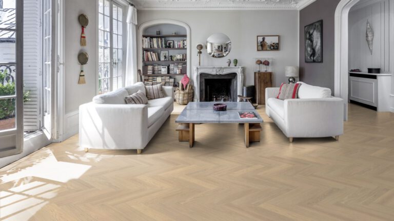 Roble Herringbone Ab Crème White - Detalle Lama y Textura 1