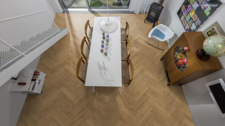 Roble Herringbone Cd Smoked Grey - Detalle Lama y Textura 2