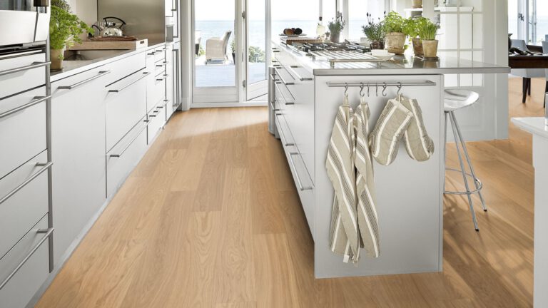 Roble Nutmeg Plank - Detalle Lama y Textura 2